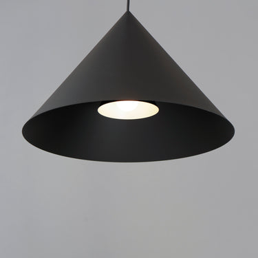 ET2 Pitch 22" LED Pendant Black