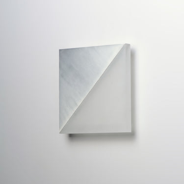 ET2 Alumilux: Glow LED Outdoor Wall Sconce Satin Aluminum