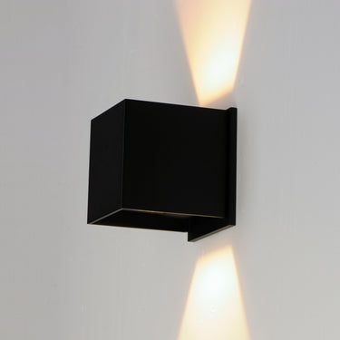 ET2 Alumilux: Cube LED Outdoor Wall Sconce Black