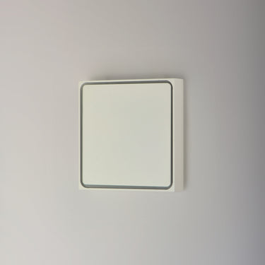ET2 Alumilux: Outline LED Outdoor Wall Sconce White