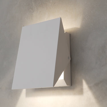 ET2 Alumilux: Tilt LED Outdoor Wall Sconce White
