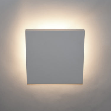 ET2 Alumilux: Tau LED Outdoor Wall Sconce White