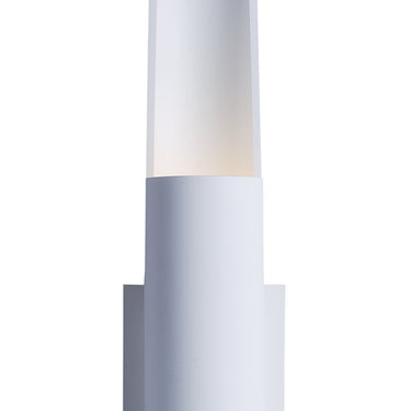 ET2 Alumilux Runway slim aluminum outdoor wall sconce, 4.25 x 13.75 in, front view