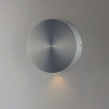 ET2 Alumilux: Glint LED Outdoor Wall Sconce Satin Aluminum
