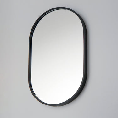 ET2 Elisse Oval 20"x32" Oval LED Mirror Black