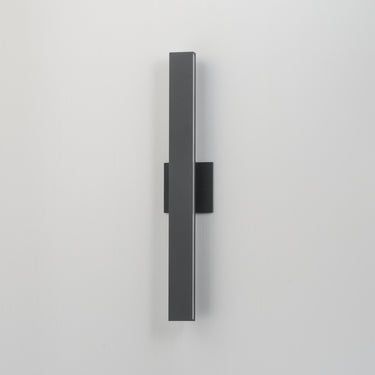 ET2 Alumilux: SideLine 24" LED Outdoor Wall Sconce Architectural Bronze
