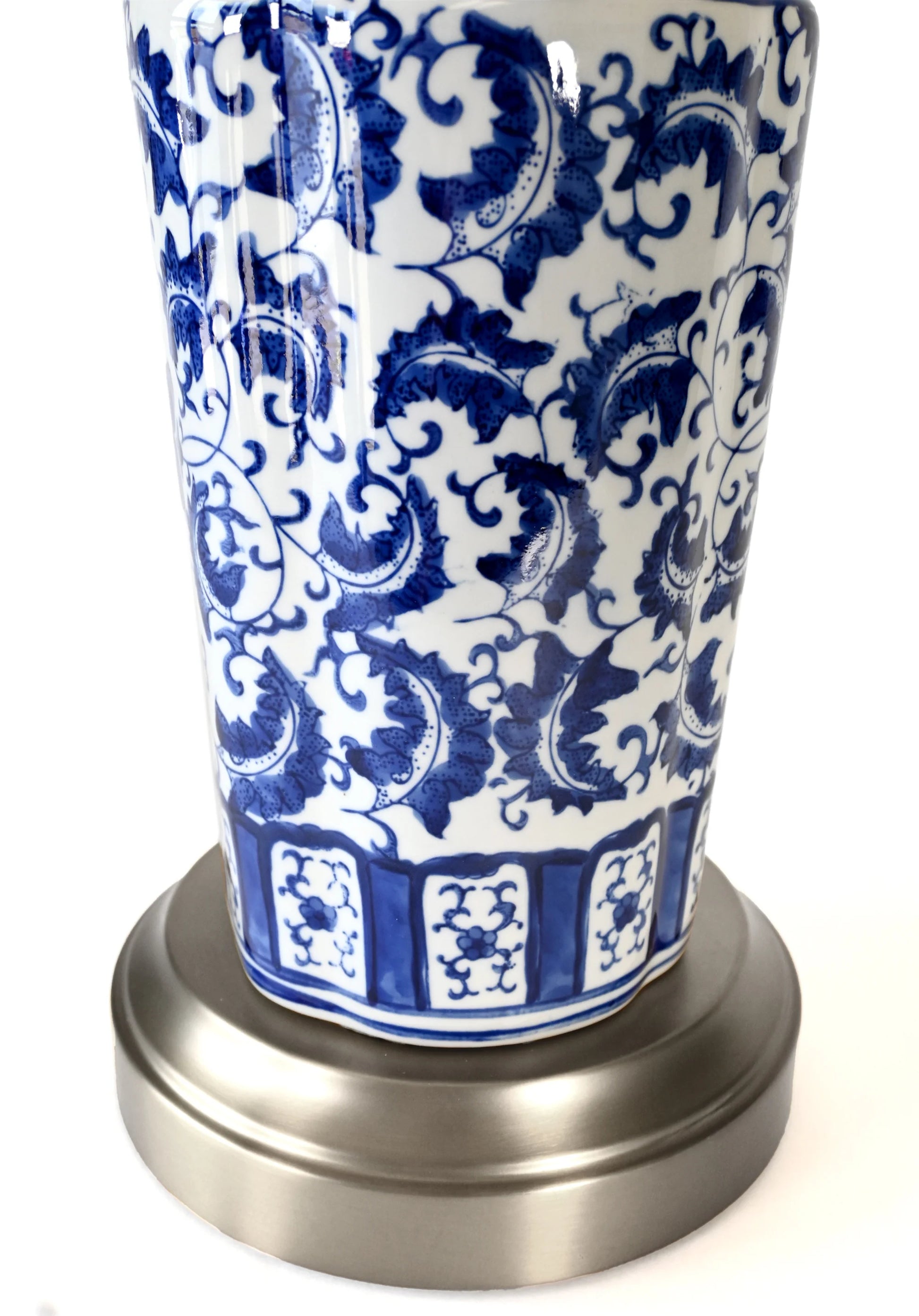 Chinese-Style Porcelain Cordless Table Lamp in Blue