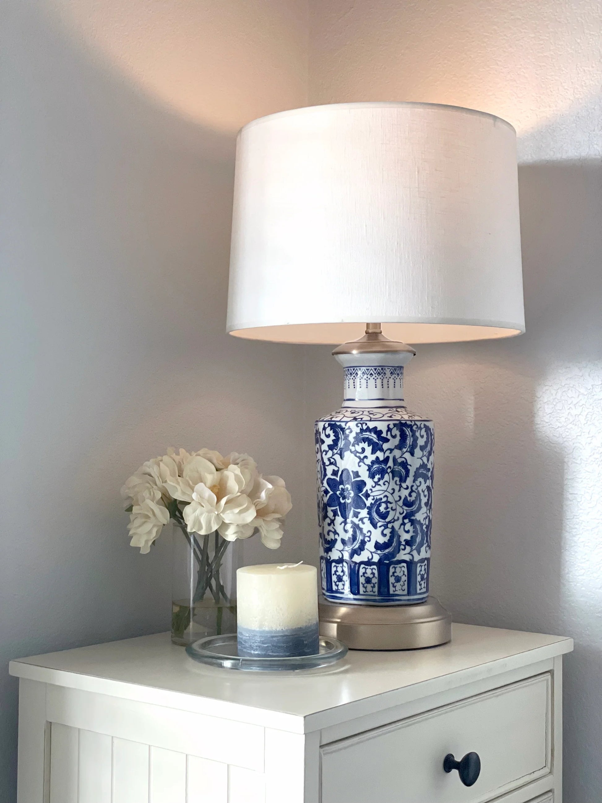 Blue Porcelain Table Lamp | Portable Light