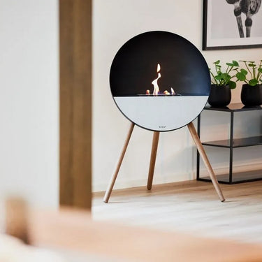 Eye Black Bio Ethanol Fireplace by LE FEU