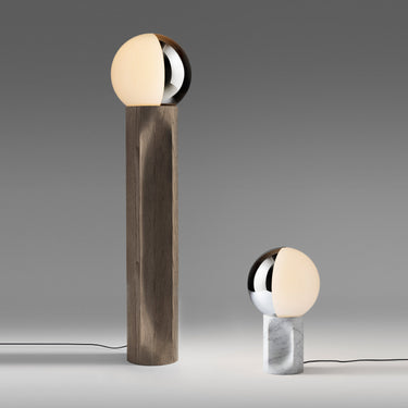 Penta Je Suis floor lamp and table lamp together on a grey background