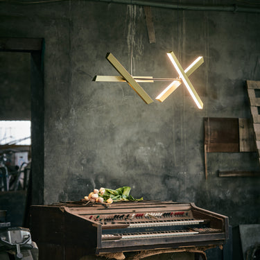 Seed Design Konnect Pendant PL4 Gold