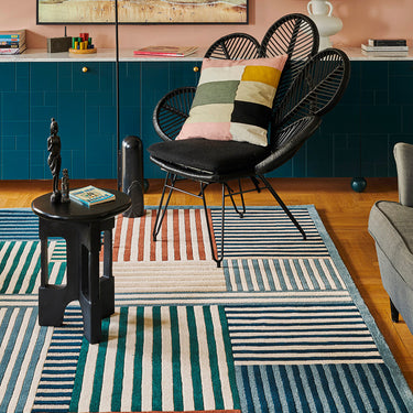 Mackintosh wool rug, full view