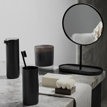 MODO toothbrush tumbler in a styled bathroom (4) | MODO by Nina Thöming for blomus