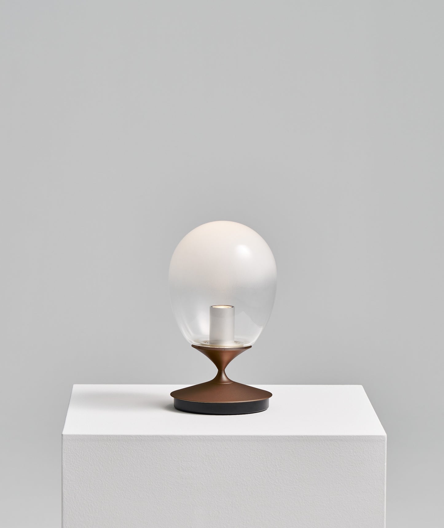 Seed Design Mist LED Table Small Cocoa