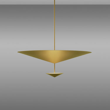 Penta Narciso pendant light, gold finish, studio view