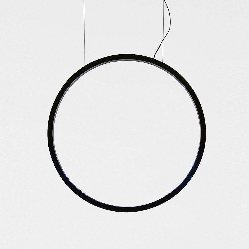 O Outdoor Black Aluminum Ring Pendant Light | Atemide 1