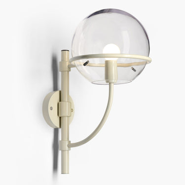 Lyndon 161 mini outdoor wall lamp by Oluce in ivory, studio shot