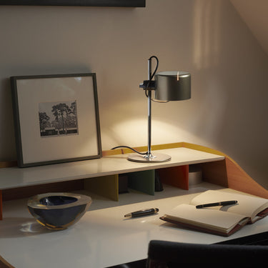 Modern Italian table lamp by Joe Colombo with G9 LED lighting