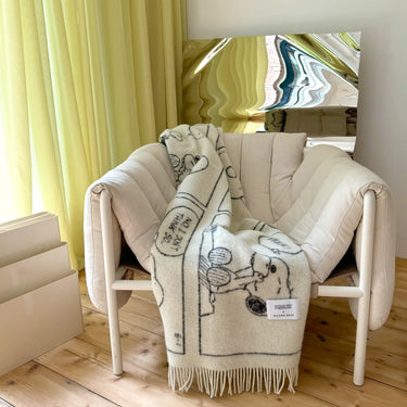 Black & White Peanuts Comic Doughnut Blanket by Maison Deux, photo 4