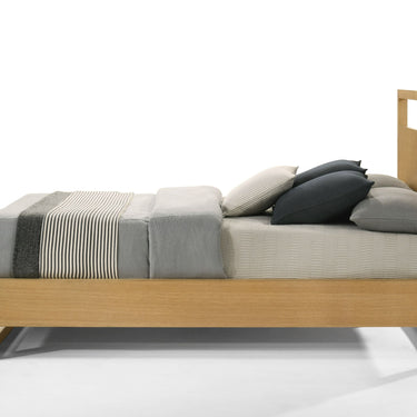 Queen Size Oak Bed with Parsons Legs - Nova Domus Berlin