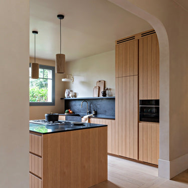 Made by Hand RO 15 Pendant – studio and room photo 4
