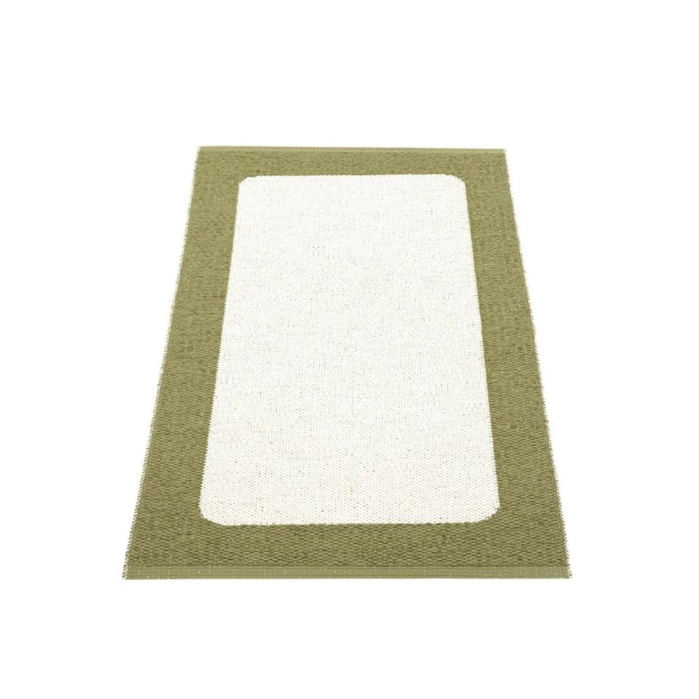 Pappelina Rug Ilda Pine