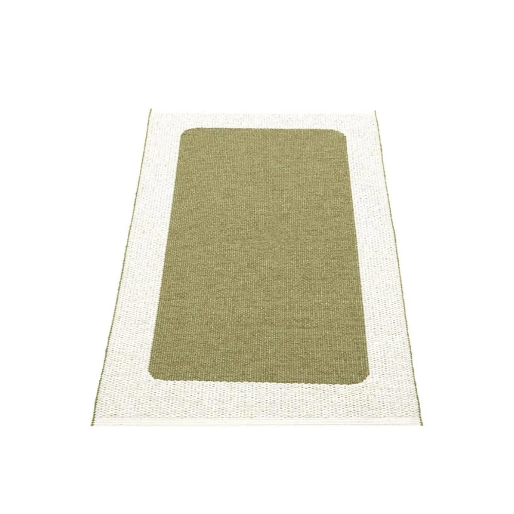 Pappelina Rug Ilda Pine