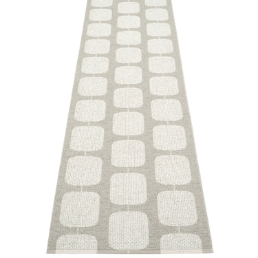 Pappelina Rug Sten Warm Grey