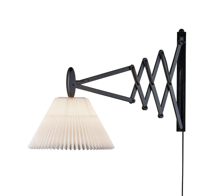 Le Klint Sax 233 Wall Lamp - 2/21 Shade