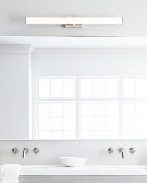 Ellis Bath Light | Visual Comfort Modern