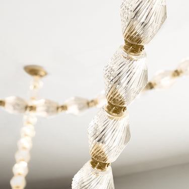 Collier Alabaster 132 chandelier, natural brass connectors, faceted Czech crystal, high ceiling lighting