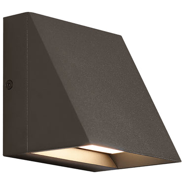 Bronze Visual Comfort Pitch Outdoor Wall Light – Sleek LED Fixture for Modern Residential and Commercial Spaces