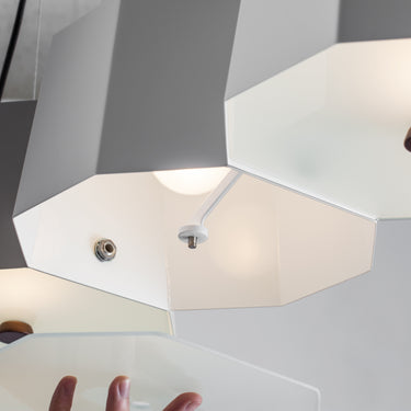 Seed Design Zhe Pendant 6 White