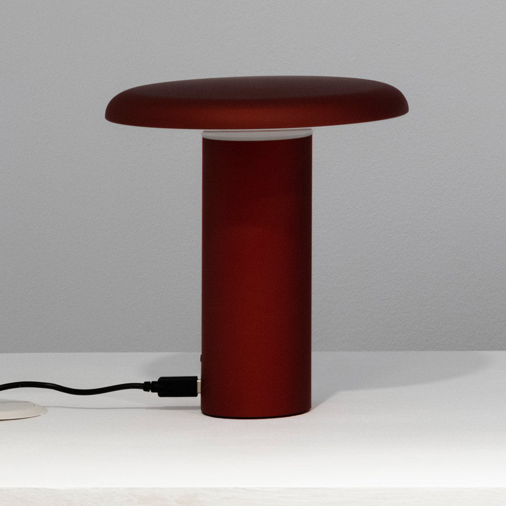 Takku Portable Table Lamp with USB Port  | Artemide