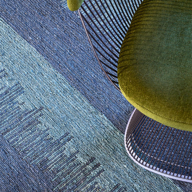 Almonia jute rug in Blue, full view