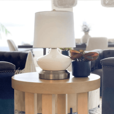 Bella rechargeable lamp, Ivory & Nickel – view 6