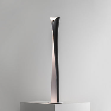 Cadmo Wall Light styled in a modern interior, view 4
