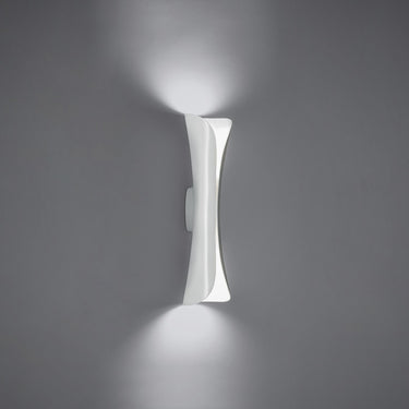 Cadmo Floor Lamp styled in a modern interior, view 6