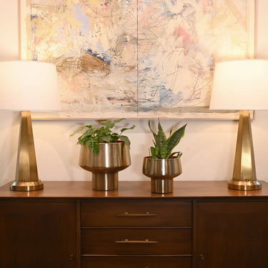 LoftModern Battery-Operated Table Lamp