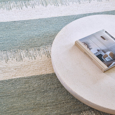Figueras jute rug in Aqua, close-up detail