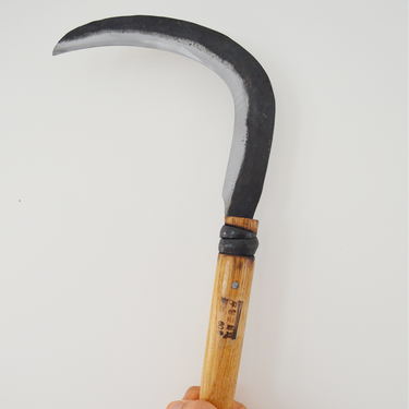 Wide-Blade Sickle by Master Shin’s Anvil – detail 2