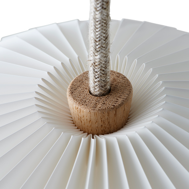 Bouquet Pendant, Extra Large, Le Klint · Underside view with the oak hub