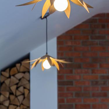 Graceful Lotus Pendant Light for Stylish Decor