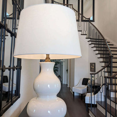 Marilyn rechargeable lamp, Ivory & Dark Brass – view 4