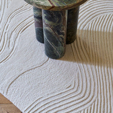 Mistral wool rug in Ivory, close-up detail