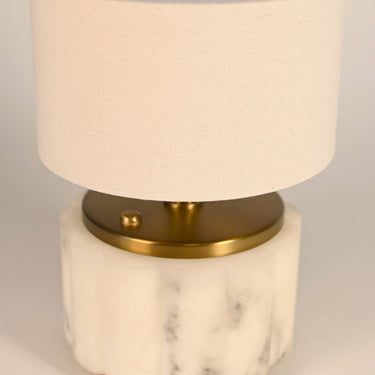 Mini Nora rechargeable lamp, Antique Brass with Linen Shade – view 2