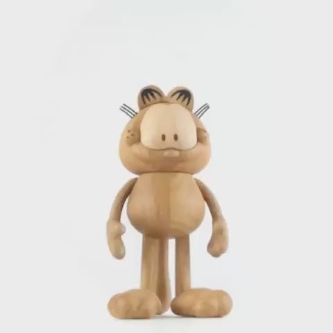 Boyhood x Paramount Garfield Oak Collectible in motion, Boyhood Denmark