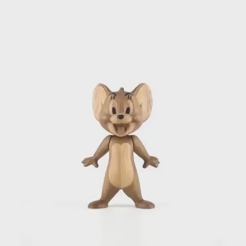 Boyhood x Tom & Jerry Jerry Oak Collectible in motion, Boyhood Denmark