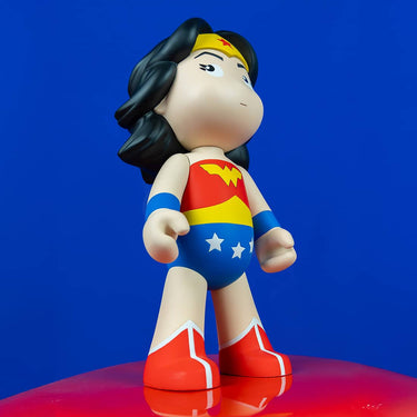 Wonder Woman Super Pop by Leblon Delienne, three-quarter image, 25 cm