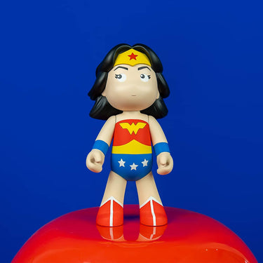 Wonder Woman Super Pop by Leblon Delienne, side image, 25 cm